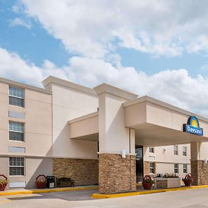Days Inn By Wyndham Gillette